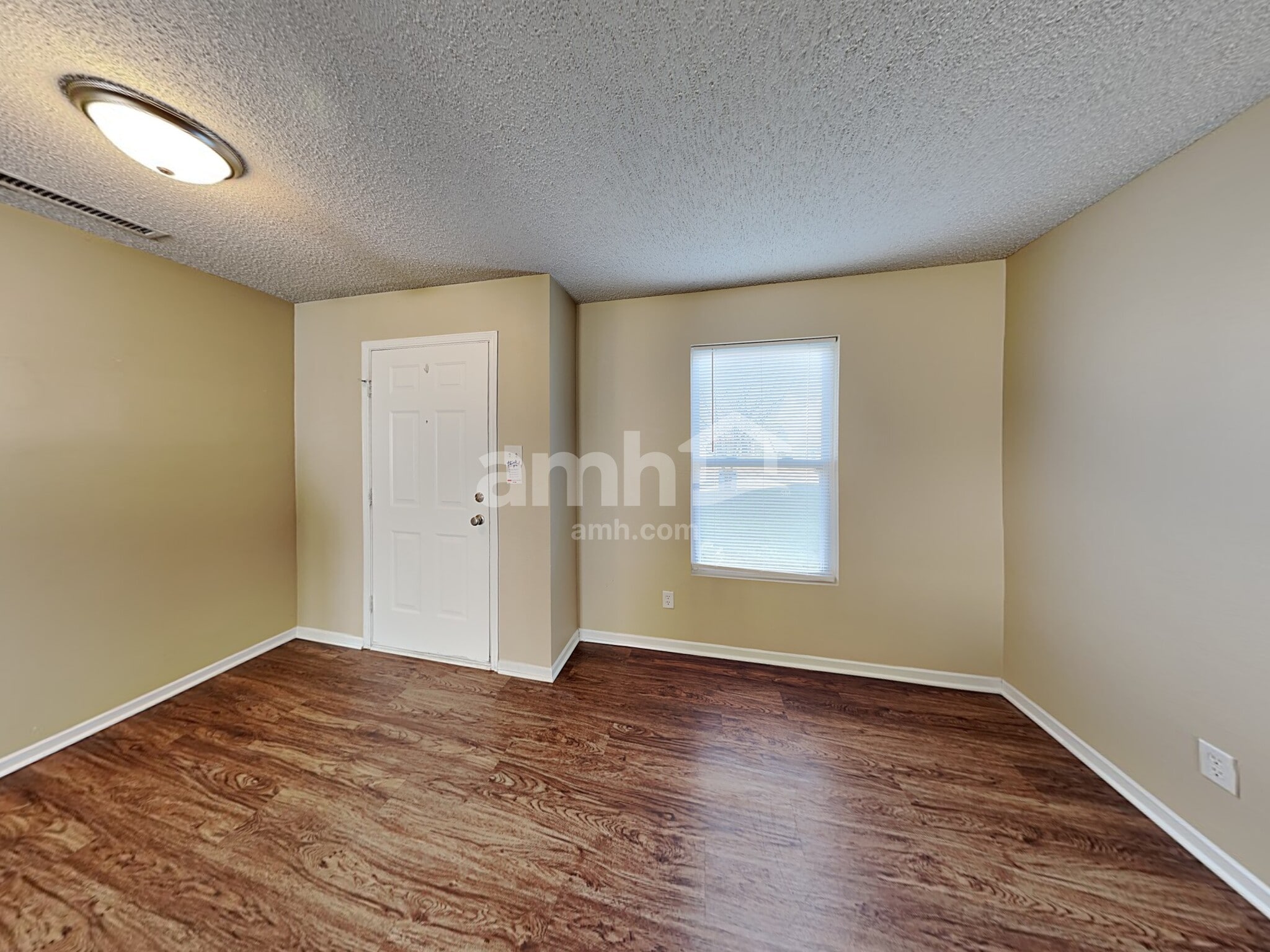 Building Photo - 8327 Wanda Lake Dr