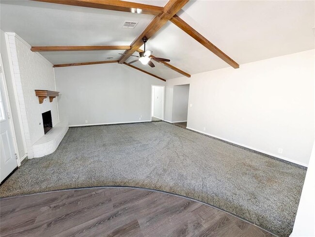 Building Photo - 2209 N Lincoln Ave