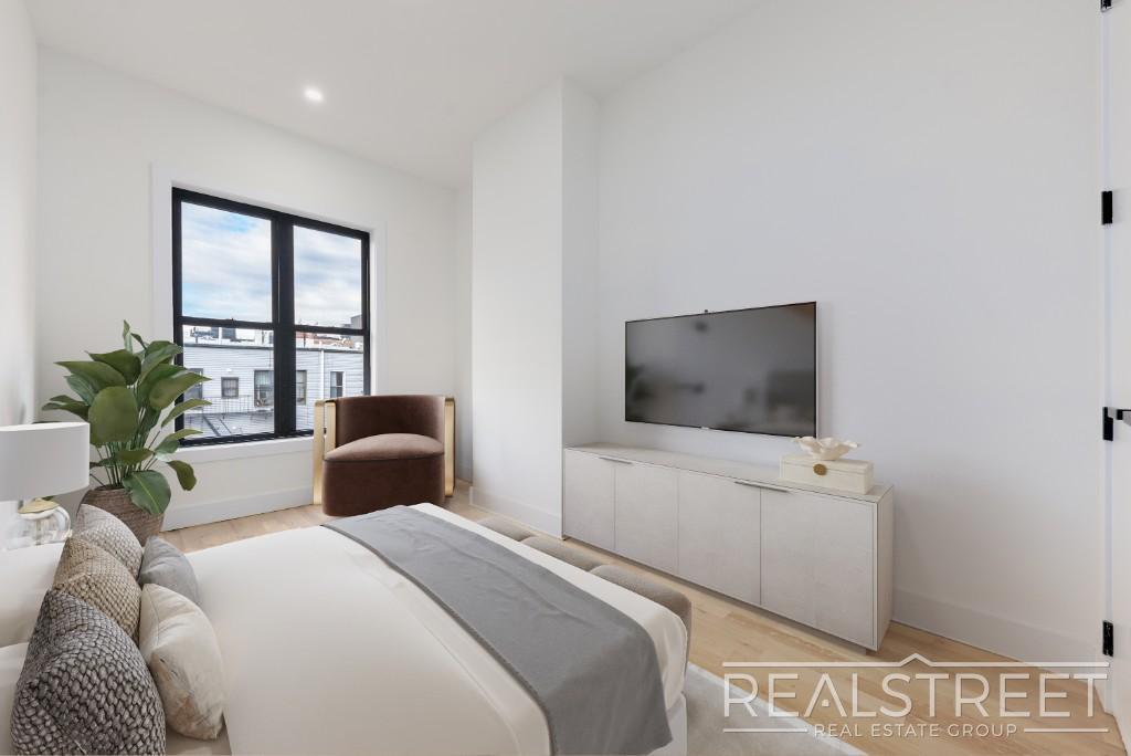 Building Photo - Stunning & Spacious Brand New 4 Bed 3 Bath...