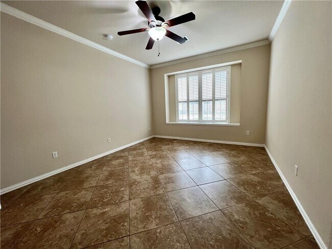 Building Photo - 15521 Whistling Straits Dr