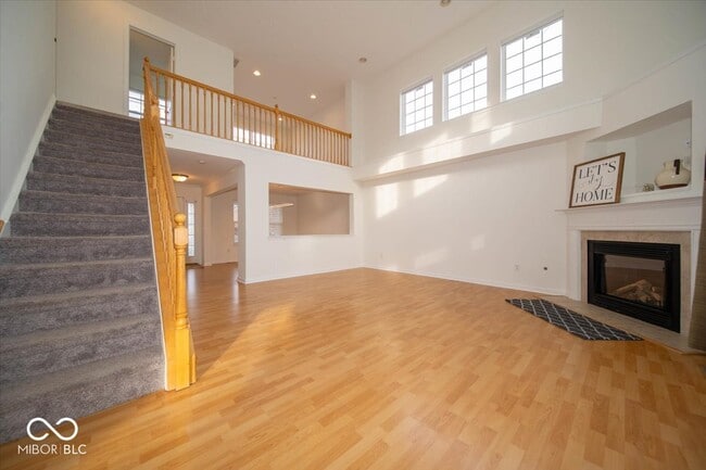 Building Photo - 3473 Millbrae Dr