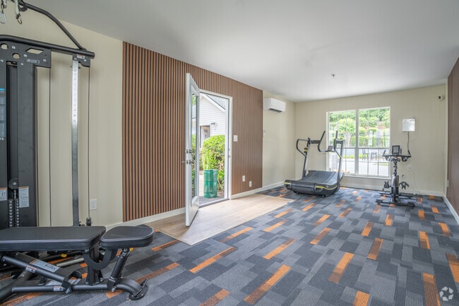 Fitness Center - Lancaster Ridge