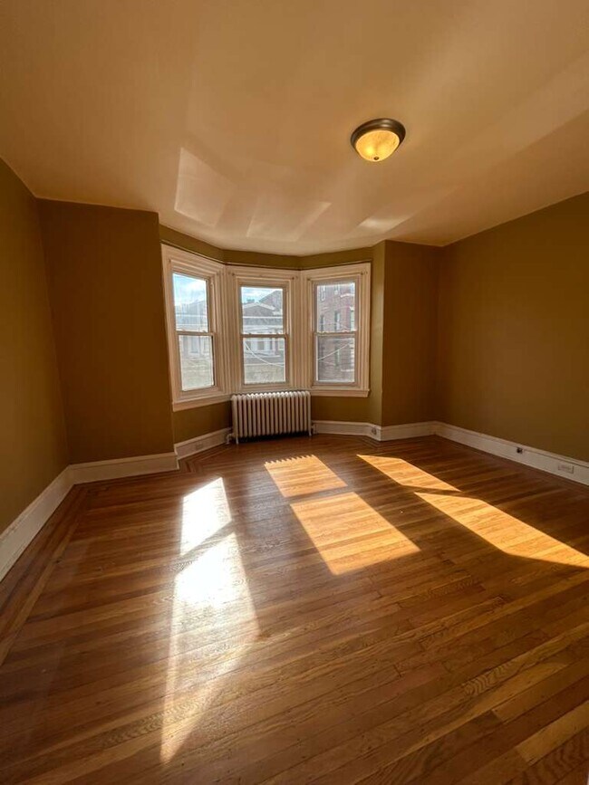 Building Photo - 4747 Sansom St