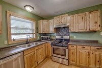 Building Photo - 801 Crawford Ln