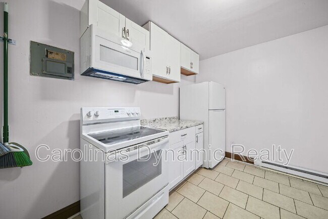 Building Photo - 2621 Druid Hls Wy