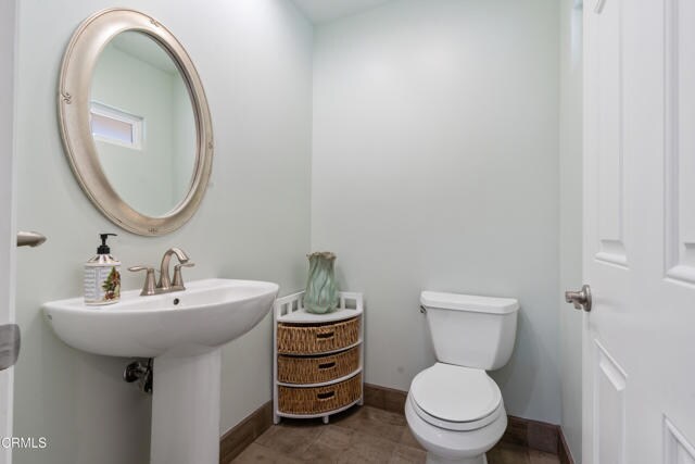 Building Photo - 6823 Northford Dr