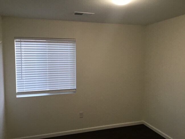 Building Photo - 3809 Calming Meadows Ct