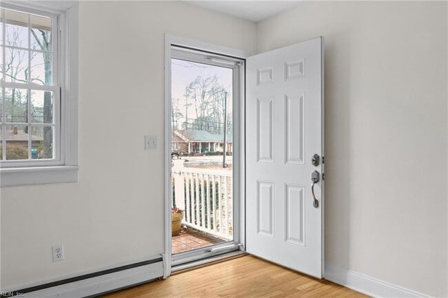 Building Photo - 5712 Oak Terrace Dr