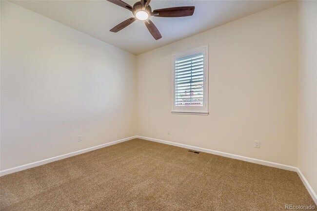 Building Photo - Spacious Spring Valley Stunner – Move-In R...
