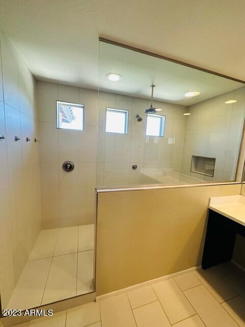 Building Photo - 9528 W Weeping Willow Rd