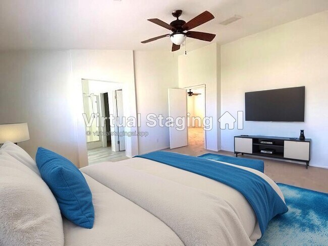 Building Photo - Gated Community! Fabulous 4 Bedrooms Plus ...