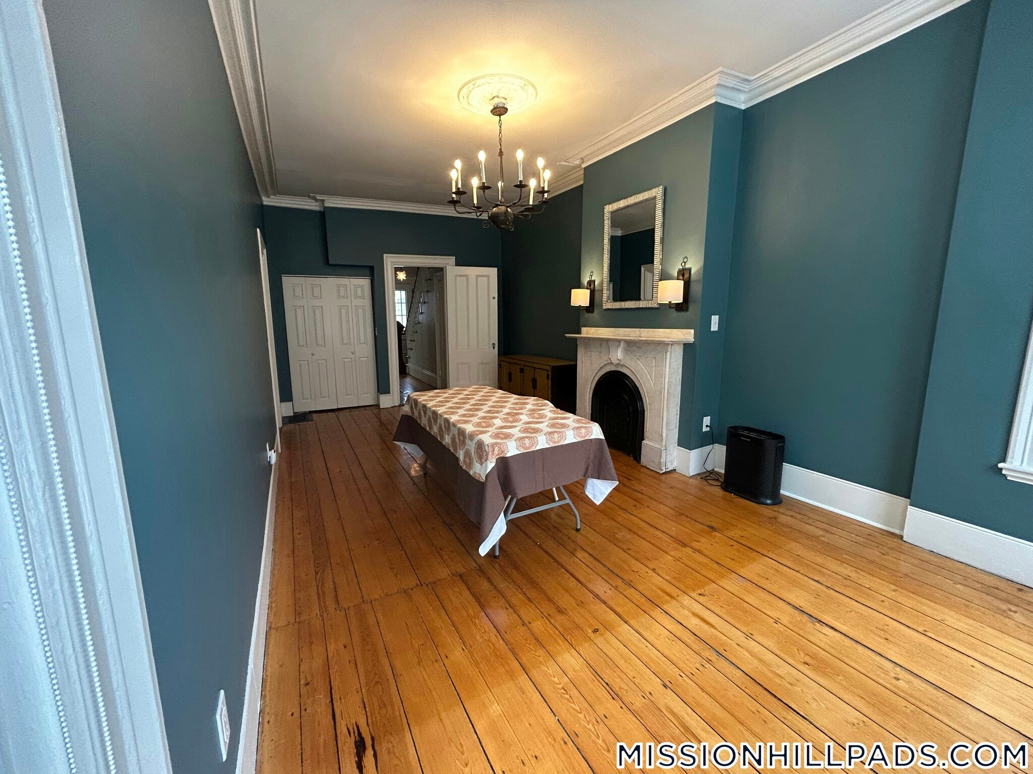 Building Photo - 1 Pickering Ave