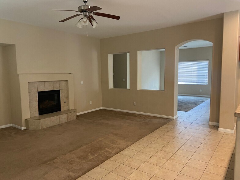 Building Photo - 11100 Cypress Falls Ave
