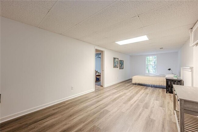 Building Photo - 262 Morse Elm Loop