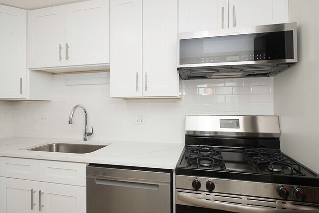 Building Photo - 1463 Mercury Dr