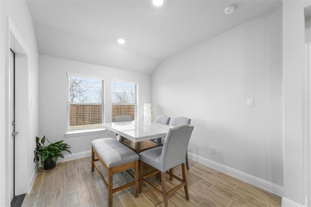 Building Photo - 1404 Kade Ave