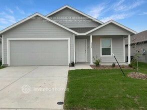 Building Photo - 2405 Fleming Dr