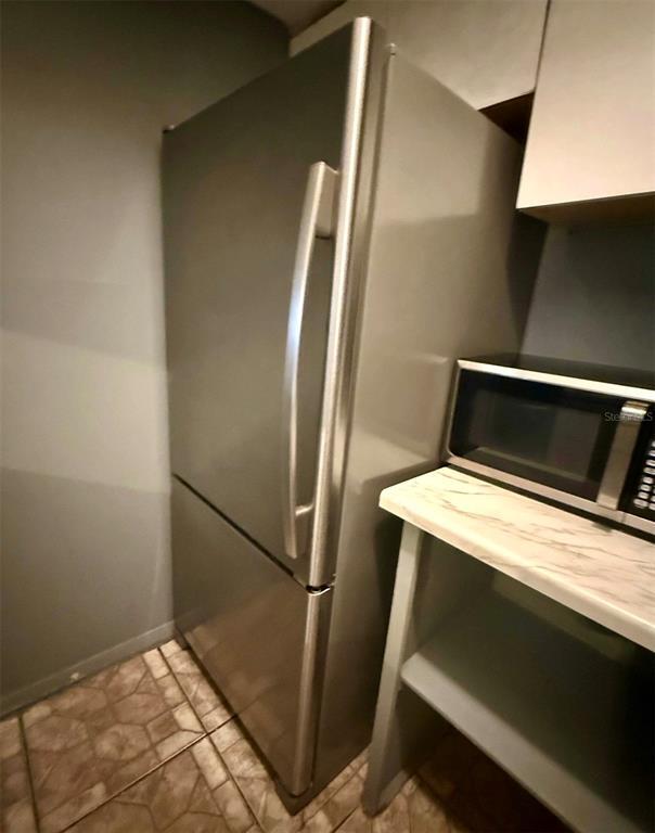 Building Photo - 1019 W Sumner St