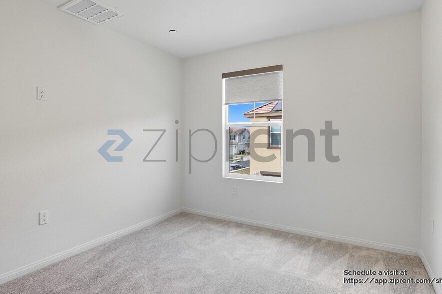 Building Photo - 8554 Midway Ln