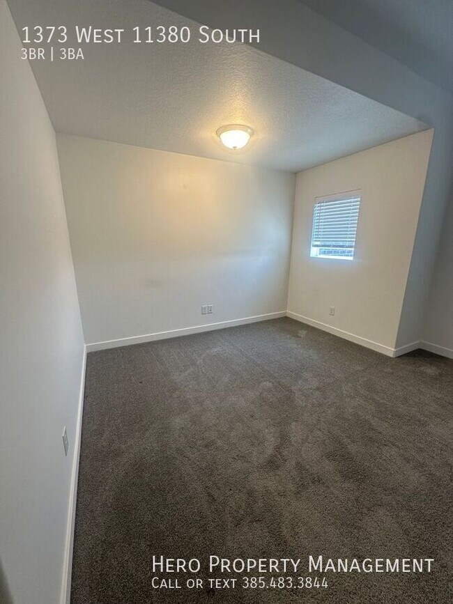 Building Photo - 1373 W 11380 S