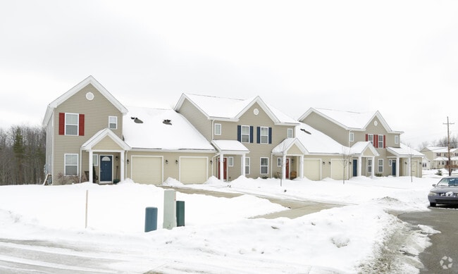 Building Photo - Woodlands at Zuck Park