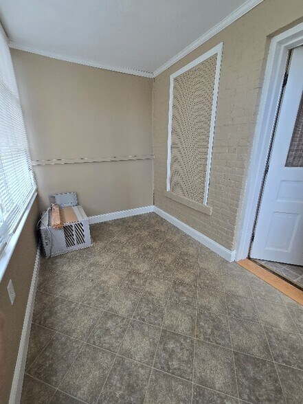 Building Photo - 1903 Lehigh St