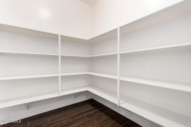 Building Photo - 2934 S 104th Ln