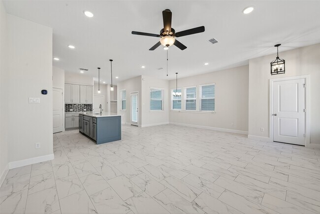 Building Photo - 3350 City Heart Ave