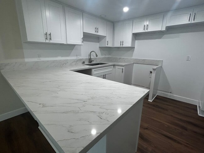 Building Photo - Heart & Home Property Management