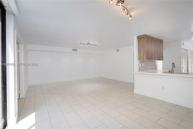 Building Photo - 8124 SW 87th Terrace