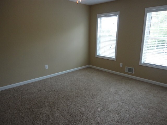 Building Photo - 1335 Timber Walk Dr