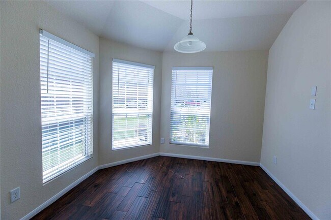 Building Photo - 15010 Rustler Gate Ln