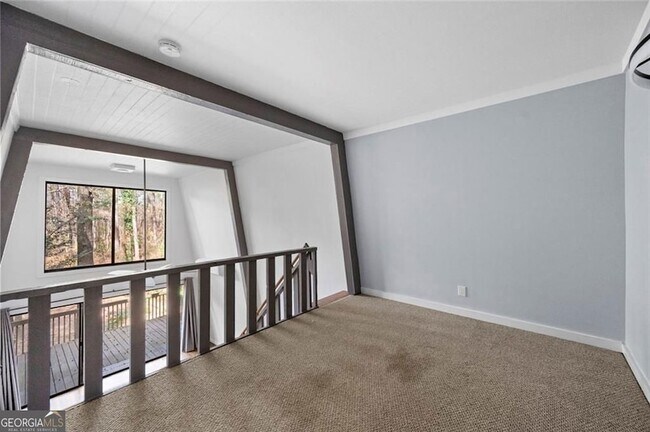 Building Photo - 3200 Rim Cove Dr