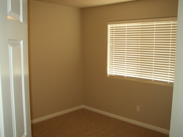 Building Photo - Home for rent in Rainbow Canyon