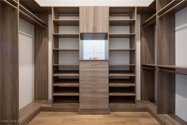 Building Photo - 1257 11th Ct N