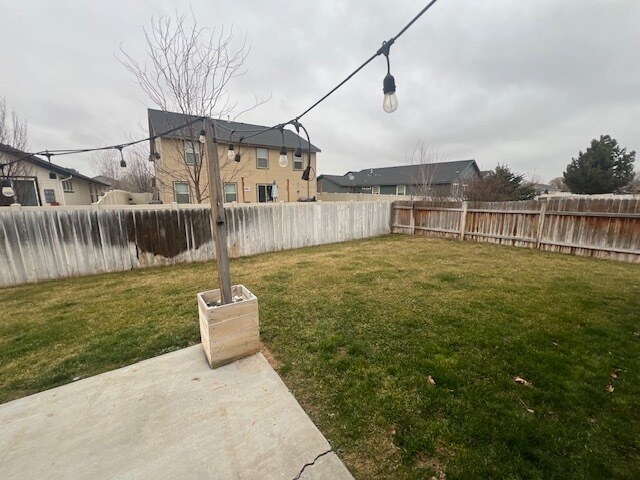Building Photo - 3 Bed 2 Bath House in Nampa!