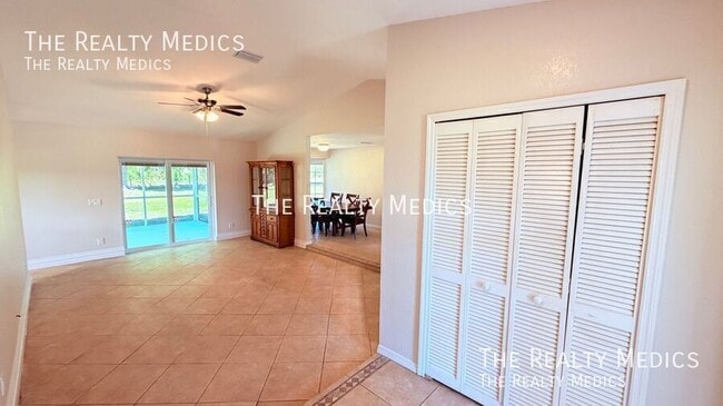Building Photo - 20515 Macon Pkwy