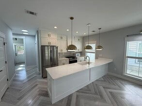 Building Photo - 1011 N K St