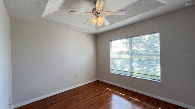 Building Photo - 5350 Paradise Cay Cir