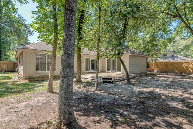 Building Photo - 10 Rolling Mill Ln