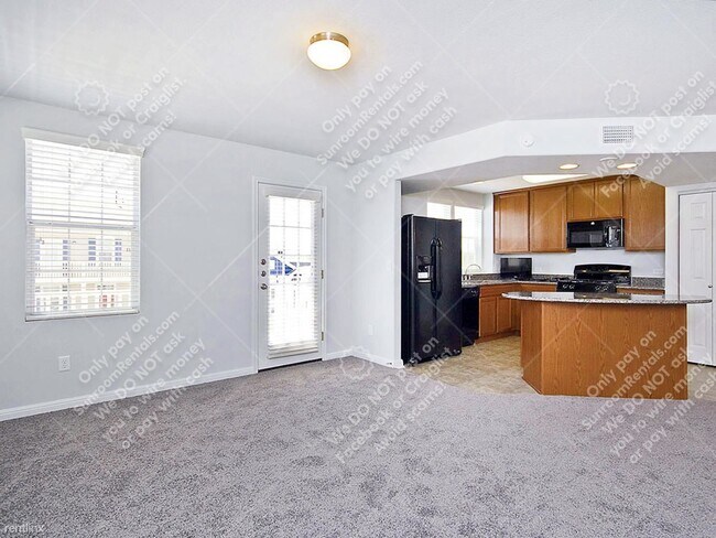 Building Photo - 2 br, 2 bath Townhome - 332 Trestle Tree A...