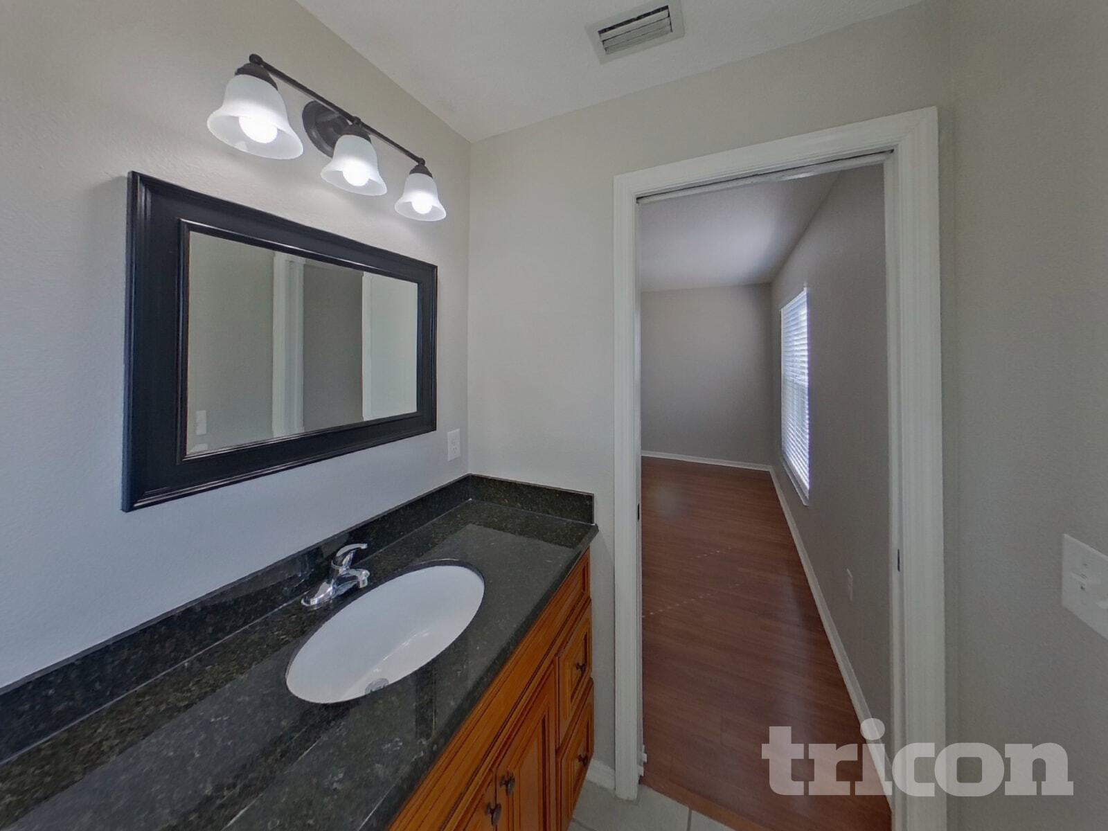 Building Photo - 1403 14th St W