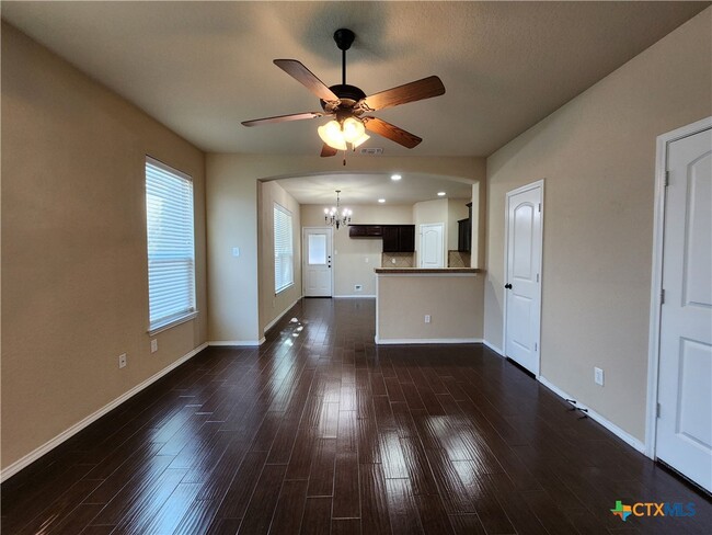 Building Photo - 1032 Brown Rock Dr