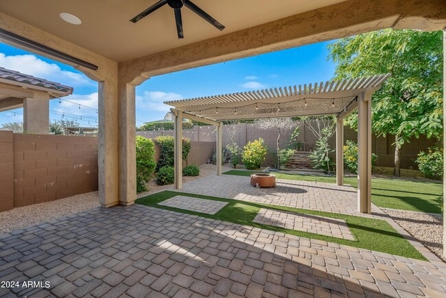 Building Photo - 3258 E Tina Dr