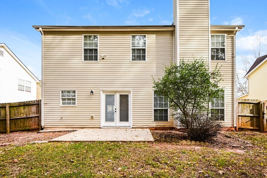 Building Photo - 251 Winthrop Ln
