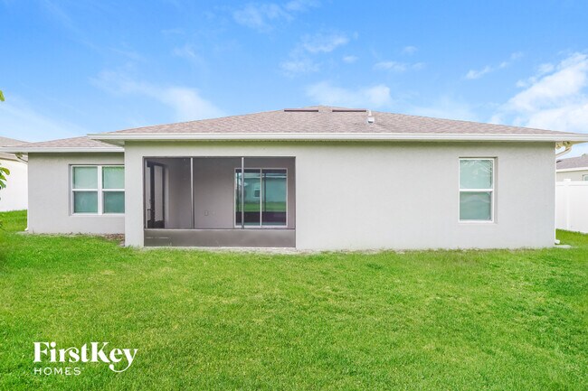 Building Photo - 368 Camellia Ct