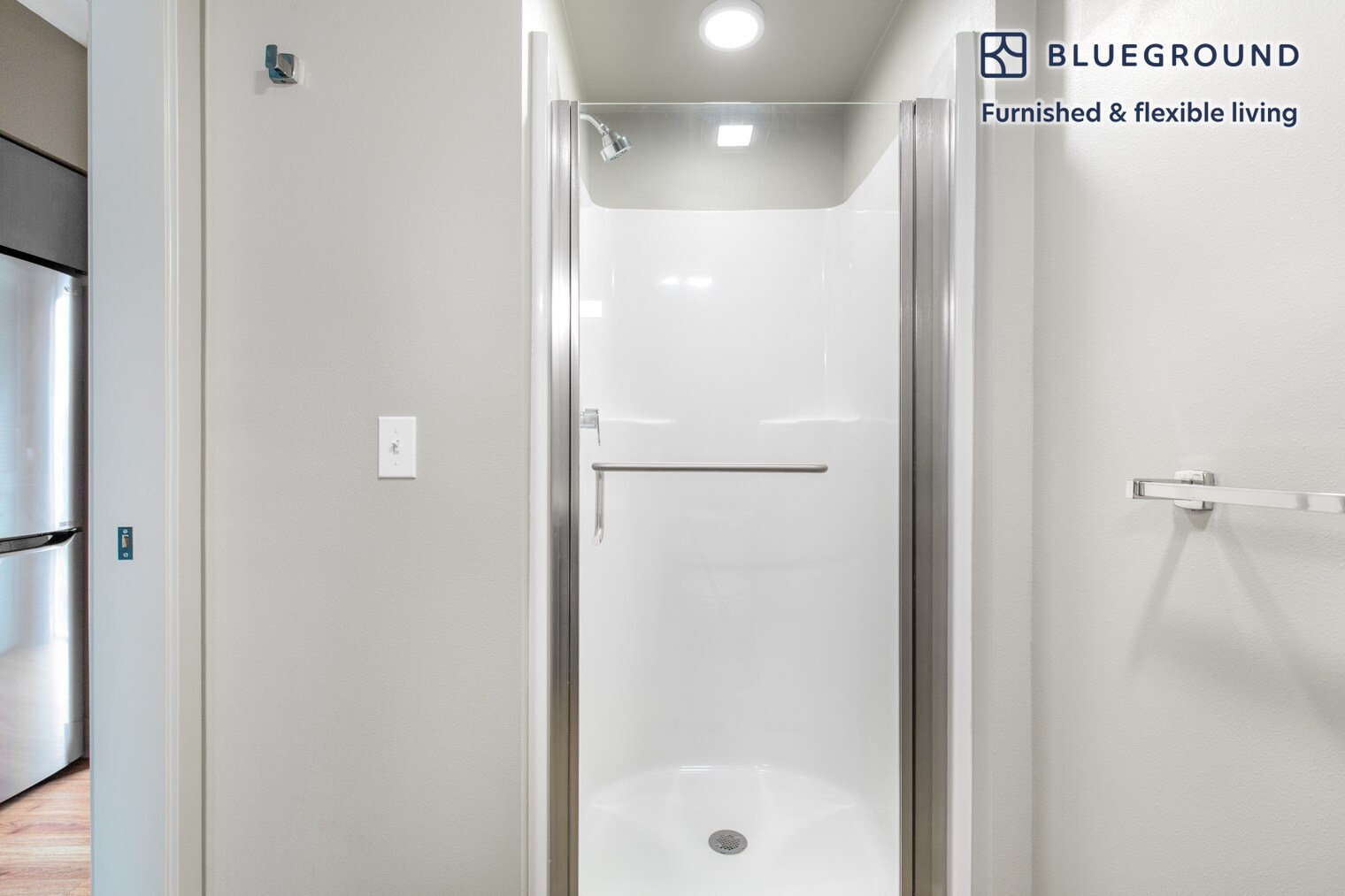 Building Photo - 408 Aurora Ave N