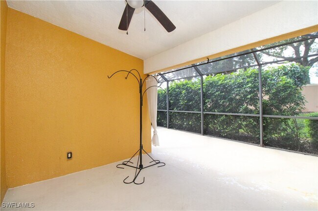 Building Photo - 15077 Cortona Way