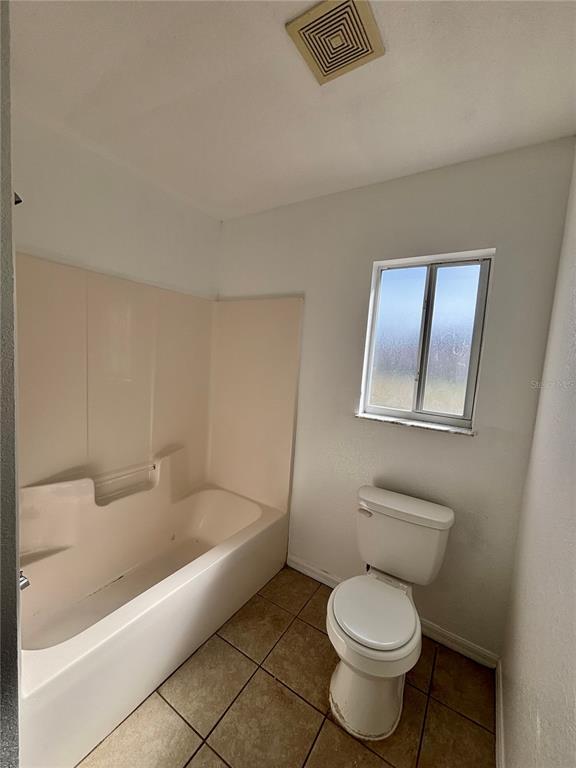 Building Photo - 6 Spring Trail