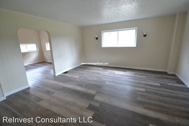 Building Photo - 4 br, 2 bath House - 2040 North Bend Road